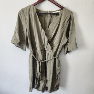 Miami Green Shortalls Romper Scalloped Wrap Vneck Flutter Sleeves Size Large